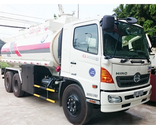 Xe Téc Hino  18 Khối